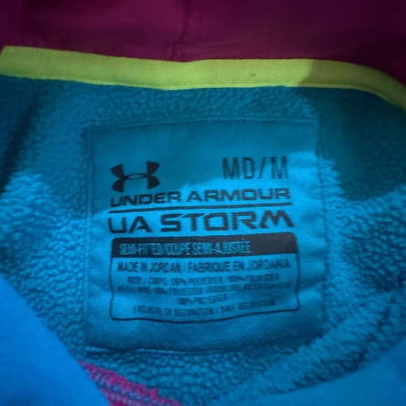 Good used condition under armour sweatshirt.  Sz m - Picture 7 of 9